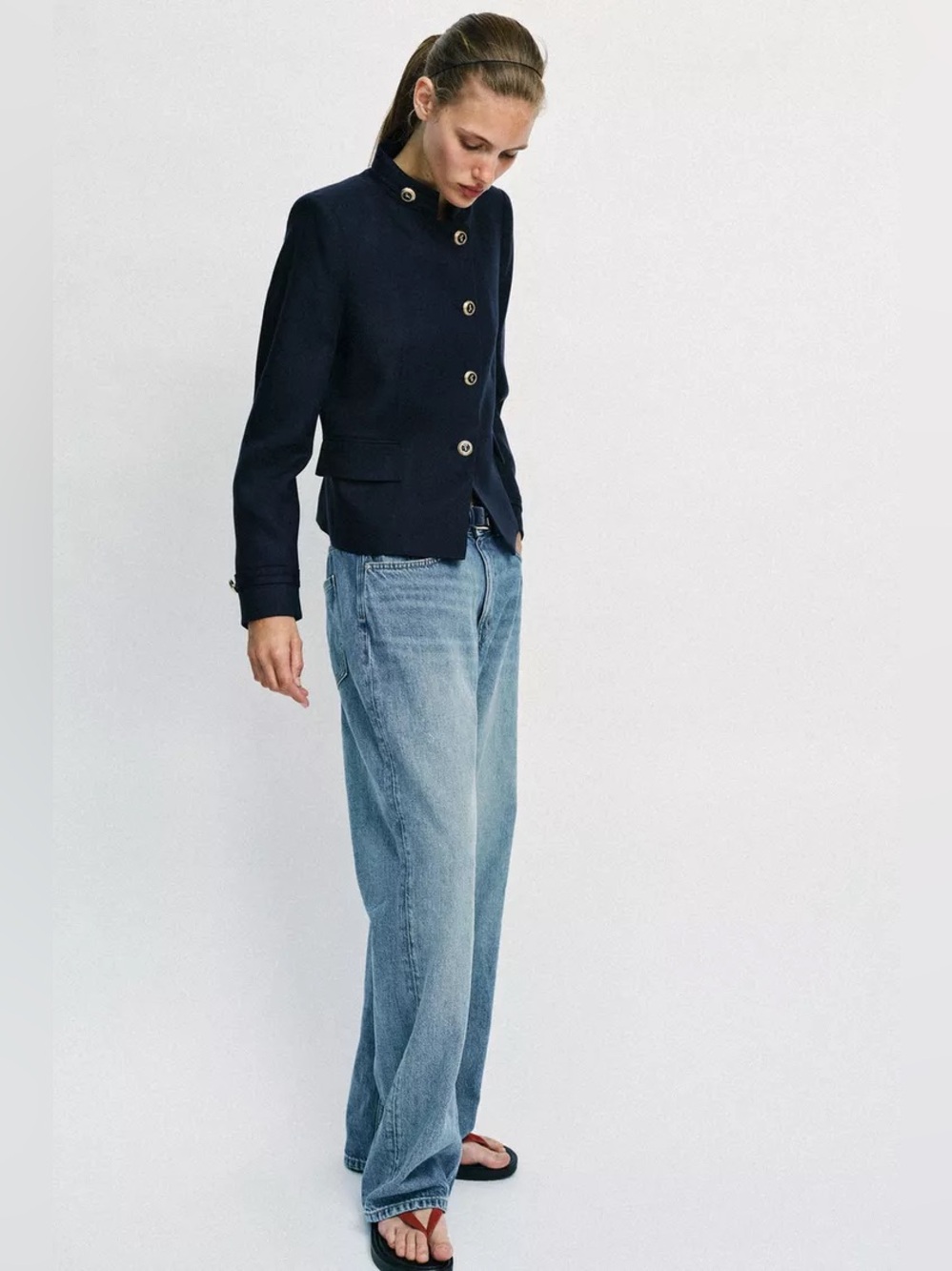 Zara Blogger favorite Navy Blue Fitted Blazer with Gold Buttons Feminine Size M - Picture 5 of 10
